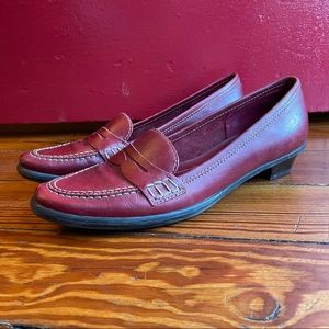 Naturalizer Red Penny Loafers, 6M